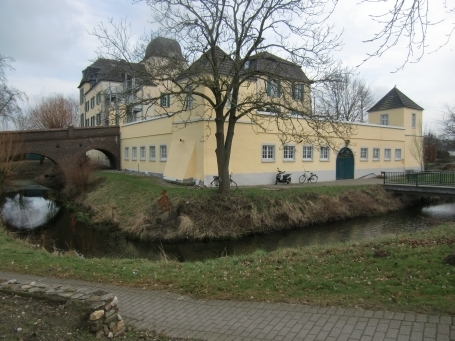 Rees : Stadtteil Haffen, Wasserschloss Bellinghoven